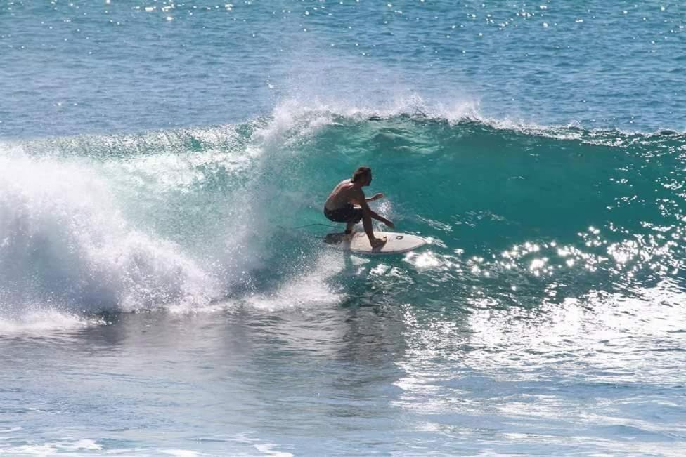 Sundance Surf Coconut Point Hotel Weligama Buitenkant foto
